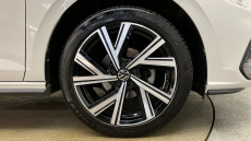 Volkswagen Polo 1.0 TSI R-Line 5dr Petrol Hatchback